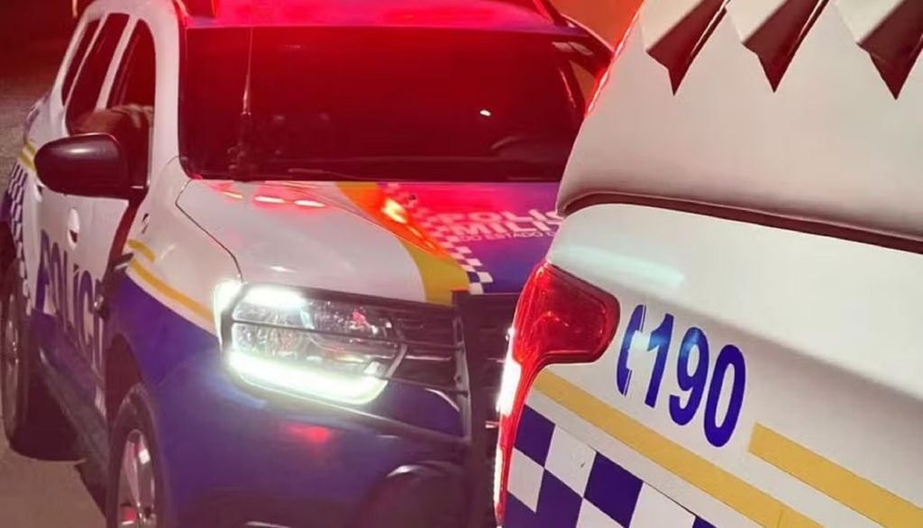 Suspeito de envolvimento no assassinato de jovem é morto em confronto com a PM durante abordagem