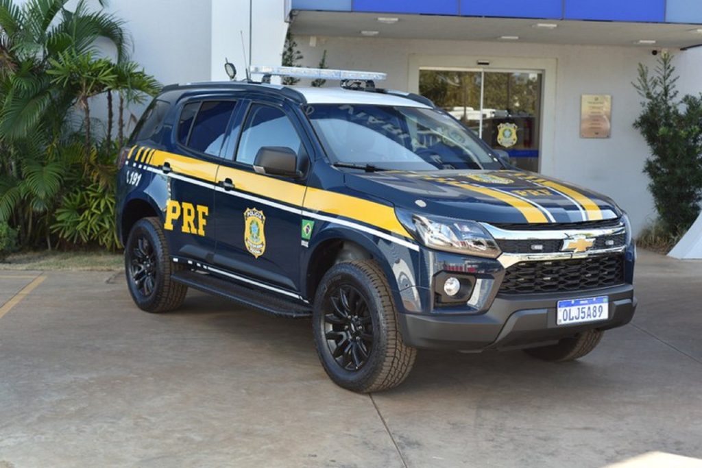 Secretaria de Educação do Tocantins diz que pagamentos de contratos investigados pela PF estão suspensos