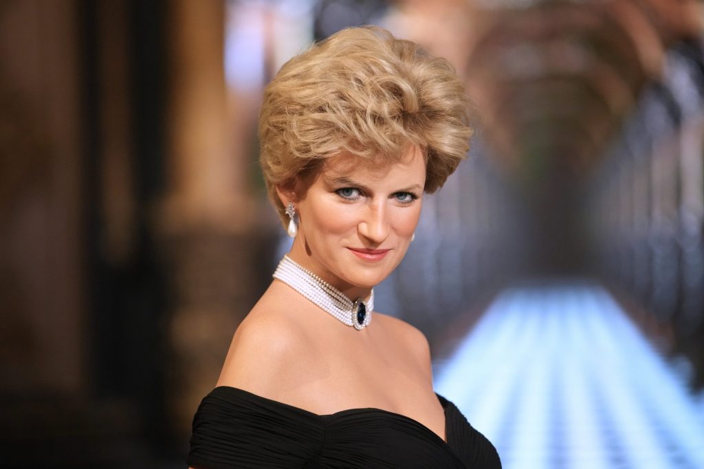 ‘Vestido da vingança’: museu de cera apresenta princesa Diana realista (veja vídeo)