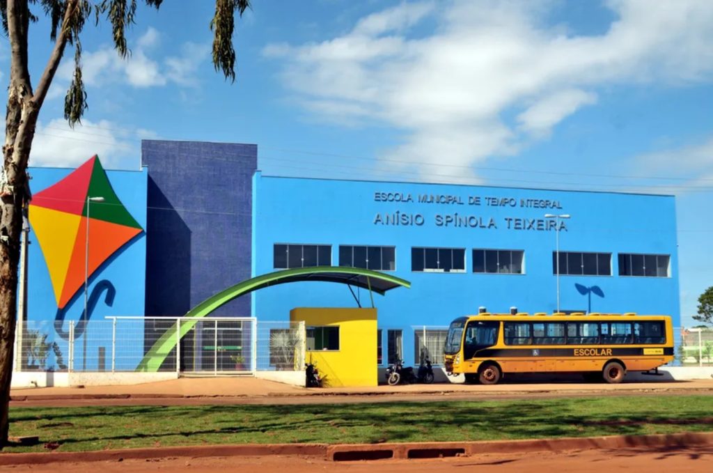 Prefeitura concede progressões para mais de 400 servidores da educação de Palmas; veja listas