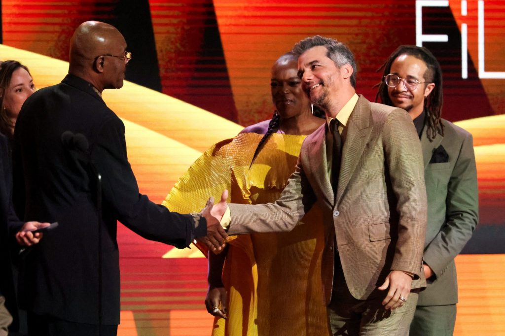 ‘O Agente Secreto’ deve perder em todas as categorias do Oscar, diz revista