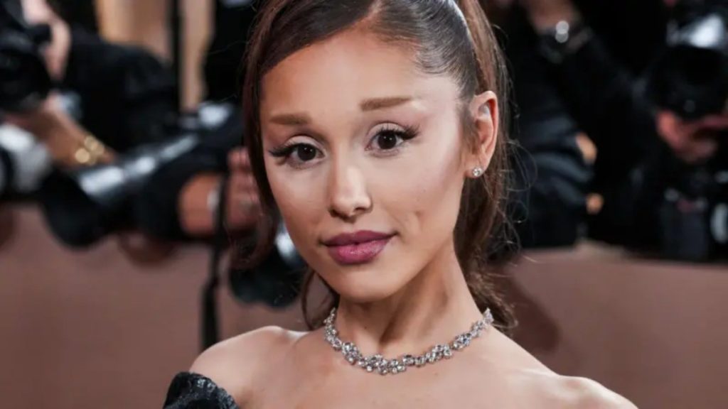 Ariana Grande fala pela primeira vez sobre pausa na carreira: ‘Não foi reação impulsiva’
